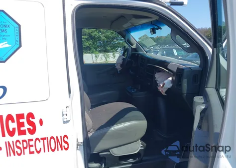 2022 GMC Savana Cargo Rwd 2500 Regular Wheelbase Work Van из США, поврежденный, VIN 1GTW7AF75N1243272